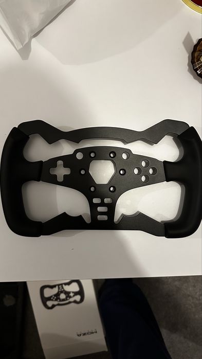 Moza Formula ES wheel add on Volante