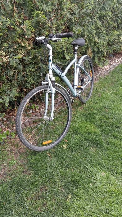 Rower  damka 28  cali 21 biegów DECATLON Cycle