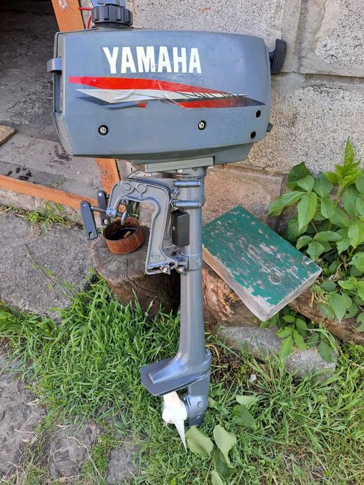 Продам човен гумовий з мотором