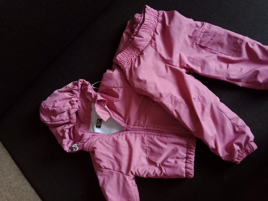 Весняний костюм на дівчинку