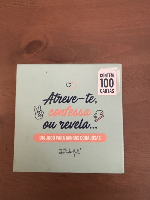 Jogo de desafios para raparigas