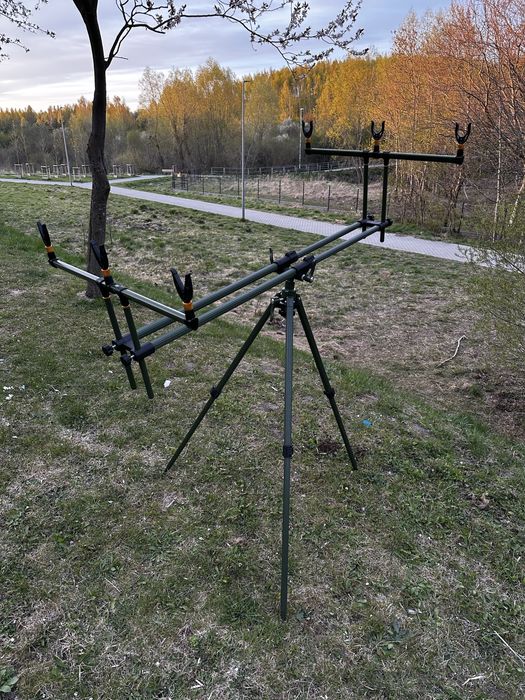 Stojak na wędki Nowy