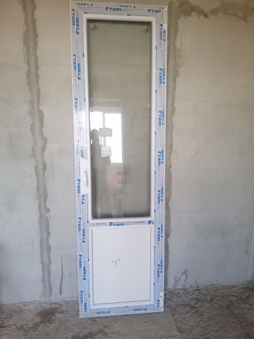 Металопластикові двері.