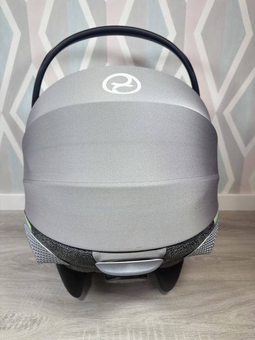 Автокрісло Cybex cloud T