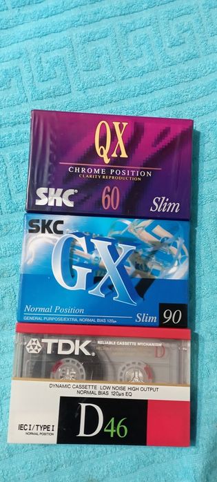 Аудио кассеты одним лотом