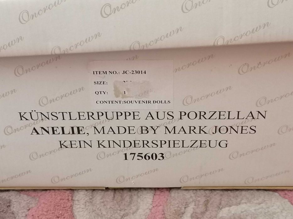 Фарфоровая кукла Anеliе от Oncrown Collection