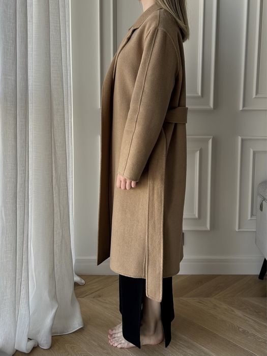 Пальто осіннє Mango