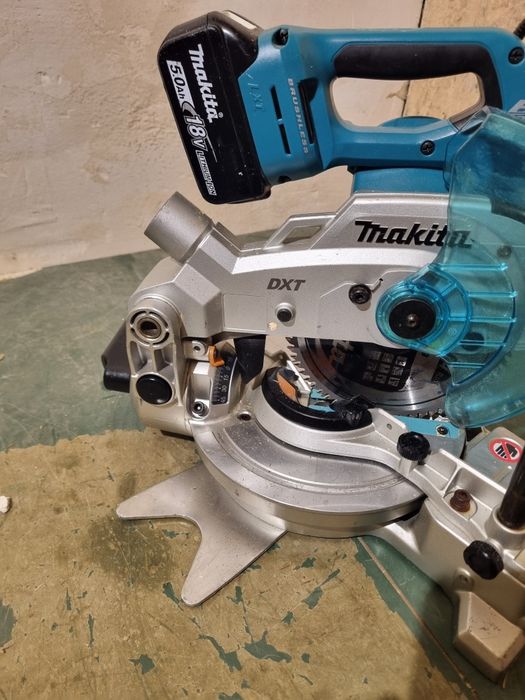 Makita DLS 600 ukośnica akumulatorowa z baterią 5ah