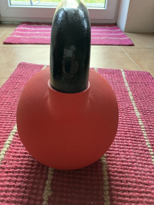 Kettlebell Gorilla gumowany 22 kg