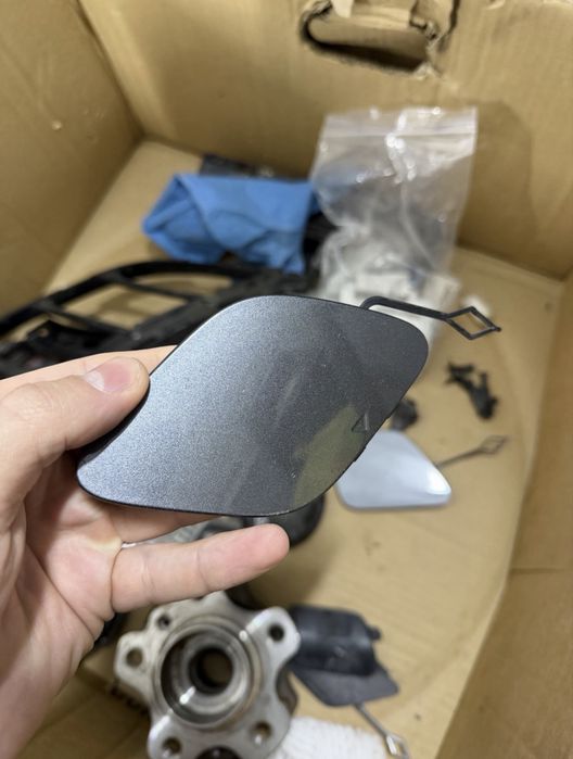 Заглушки,кришка бачка,bmw