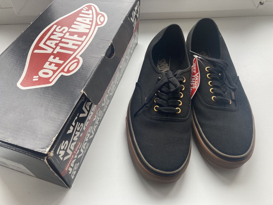 Кеди vans authentic black/rubber, нові, us 11, 44,5-45