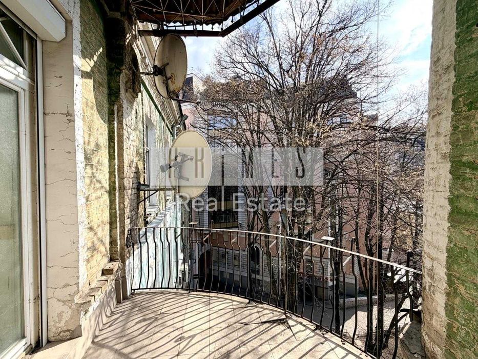 Продаж 3к Центр Десятинна 1  3 Центр Шевченківський район