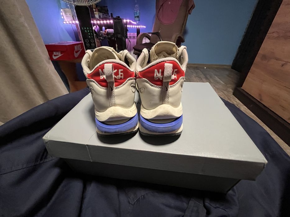 Nike sacai.