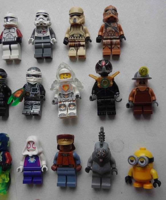 Минифигурки LEGO Лего оригинал 40 штук разных