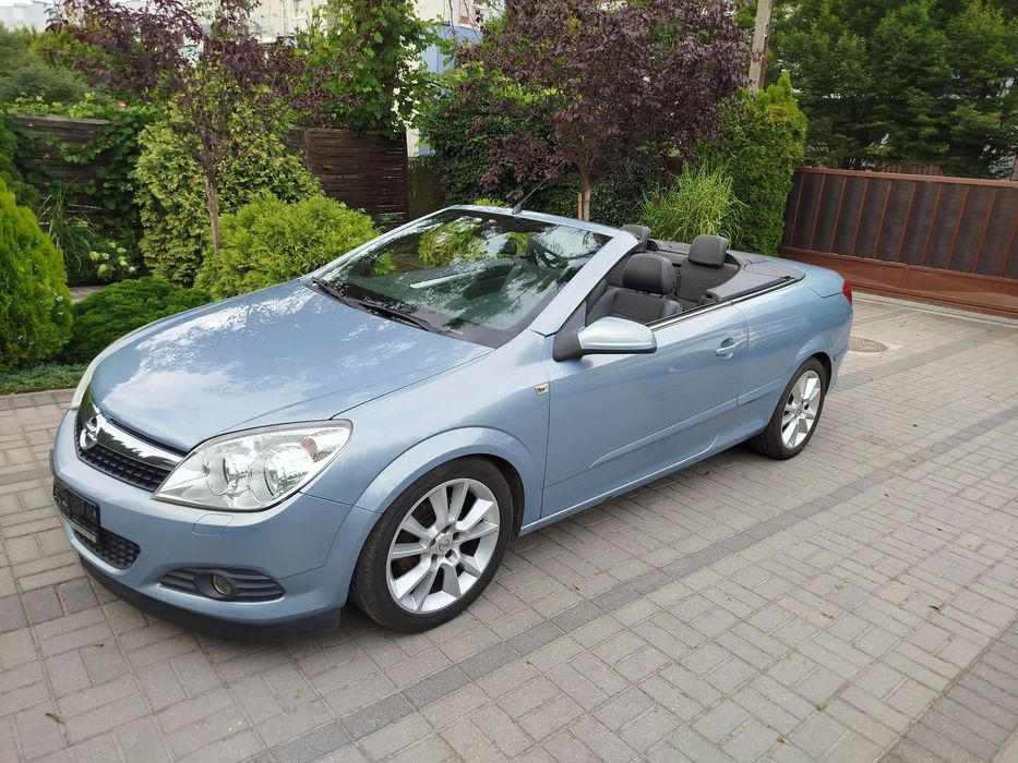 Opel Astra 1.8 16v 140KM, czujniki parkowania, tempomat