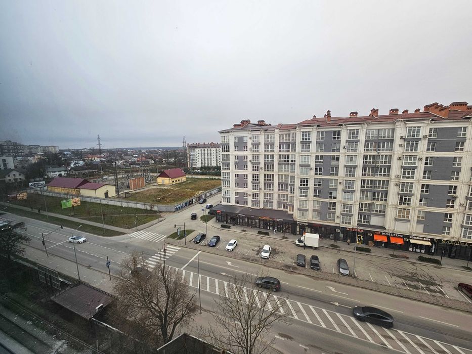 Продаж 1кім.квартири. 43м2. Парк. Озеро.