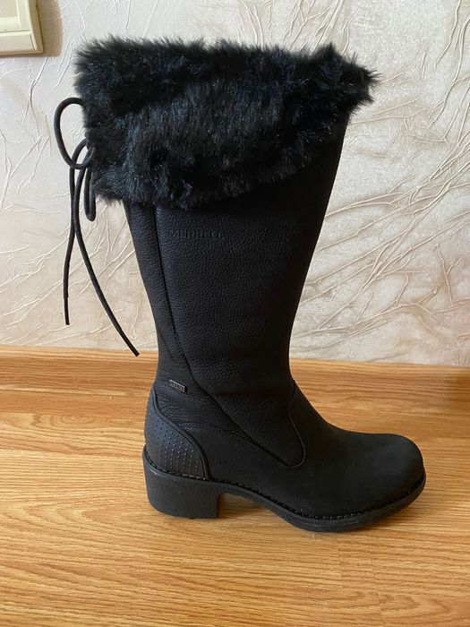 Шкіряне взуття Merrell