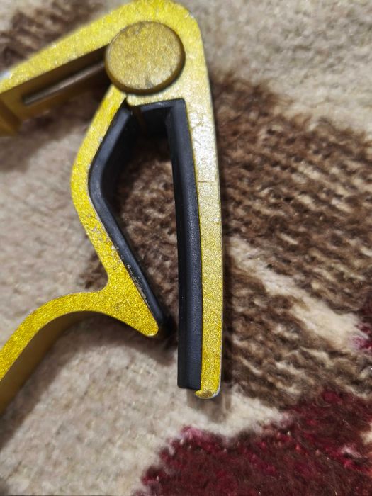 Capotraste Braçadeira Para Violão Guitarra