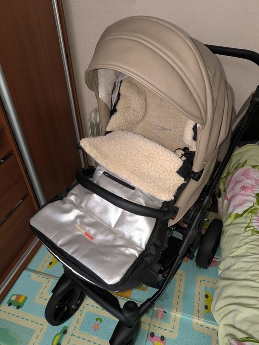 Дитяча коляска 2 в 1. Еко шкіра.