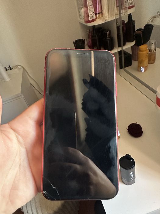 iPhone 11 Vermelho (PRODUCT)RED 64GB