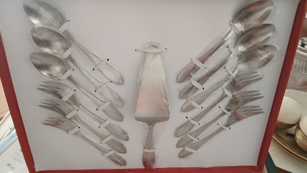 Conjunto de servir bolo / sobremesaem porcelana