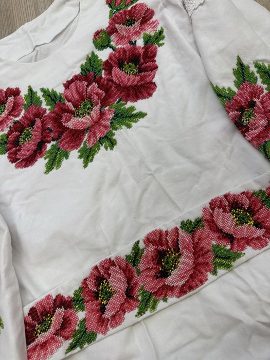 Вишиванка бісером