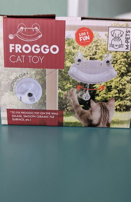 Іграшка для кота, кішки, кошеняти Froggo Cat Toy M-Pets