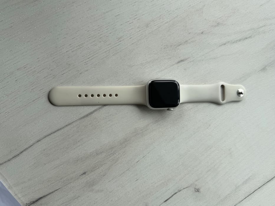 Годинник айфон Apple Watch Series 8, 41 (Starlight)
