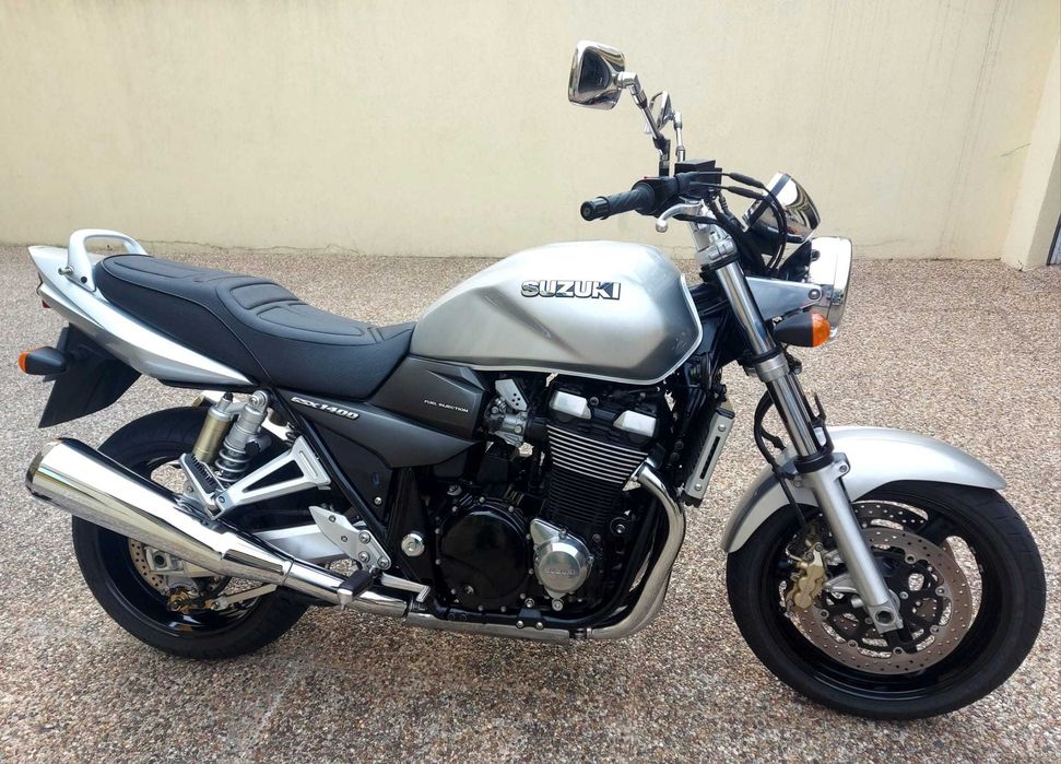 SUZUKI GSX 1400 (( 13,200 Kms )) Nacional