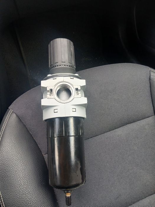 Copo regulador de pressão com filtro