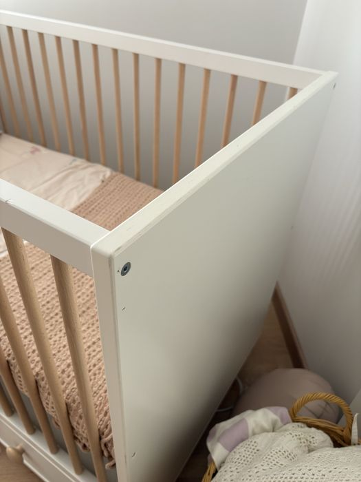 Berço IKEA MYLLRA com gaveta + colchão