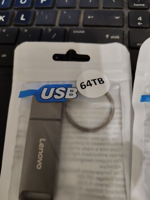 Pendrive USB 64TB Lenovo