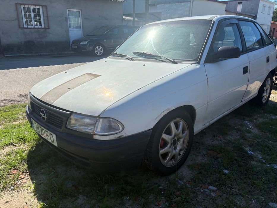 Vendo carro opel
