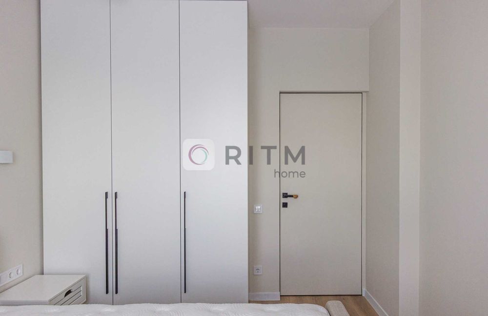 Продаж однокімнатна квартира з ремонтом в новобудові.