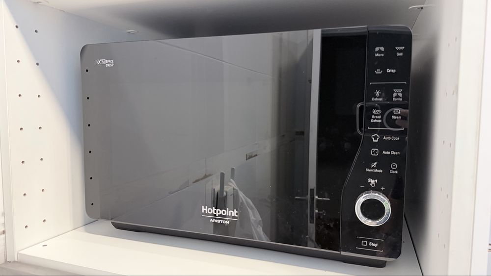 Microondas hotpoint extra space crisp