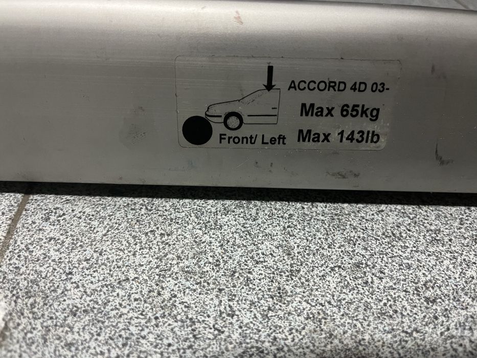 Barras de suporte para carros