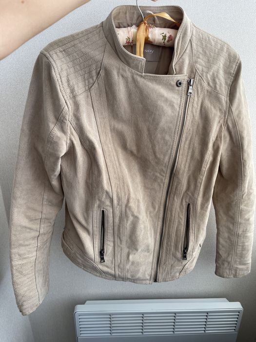 Шкіряна замшева куртка