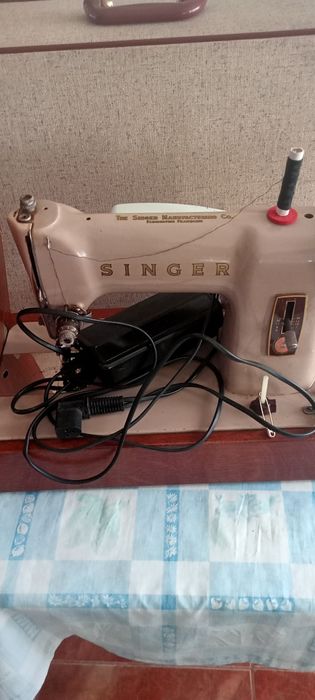 Maquina de costura empecavel