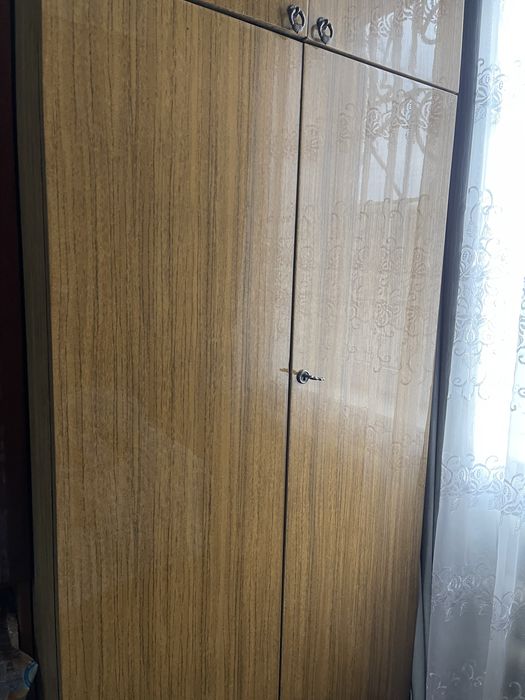 Шафа для одягу  2 дверна з антресоллю