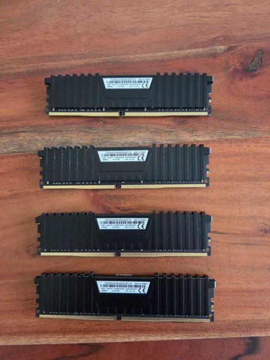Corsair Vengeance LPX DDR4 64GB (4x16GB)