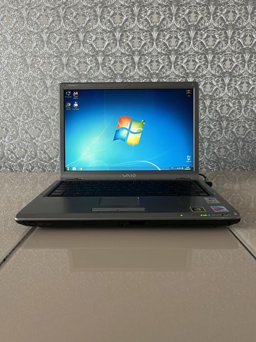 Ноутбук SONY | 2x1.60Ghz |2,5GB RAM|14 Led| 120 HDD |