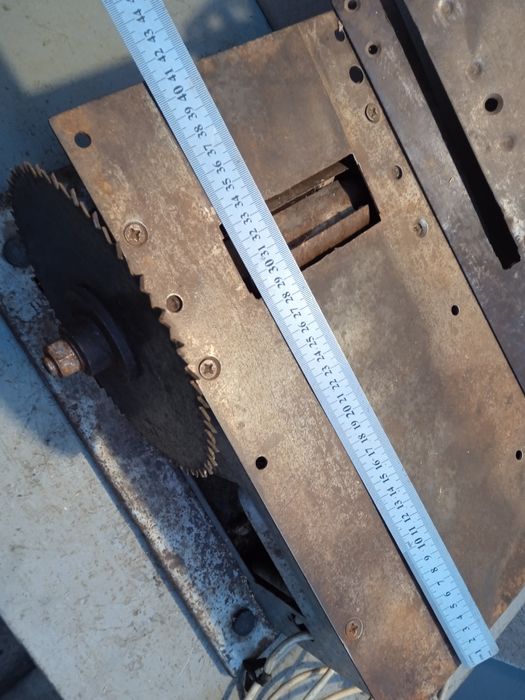 Станок деревообрабатывающий УБДН циркулярка СССР