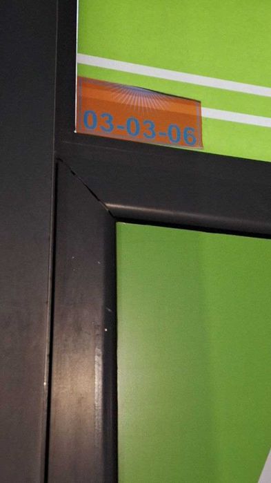 Продаж ПРИМІЩЕННЯ на ринку «Соллі» біля метро та автостанції в Харкові