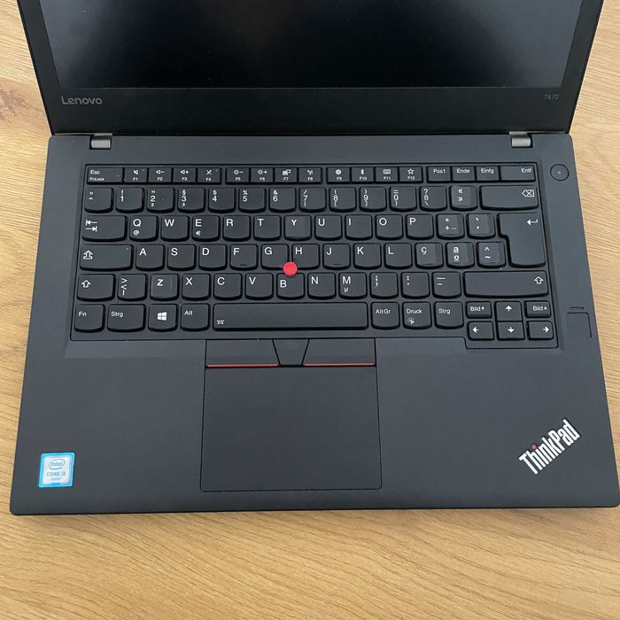 portátil Lenovo ThinkPad T470 em bom estado geral