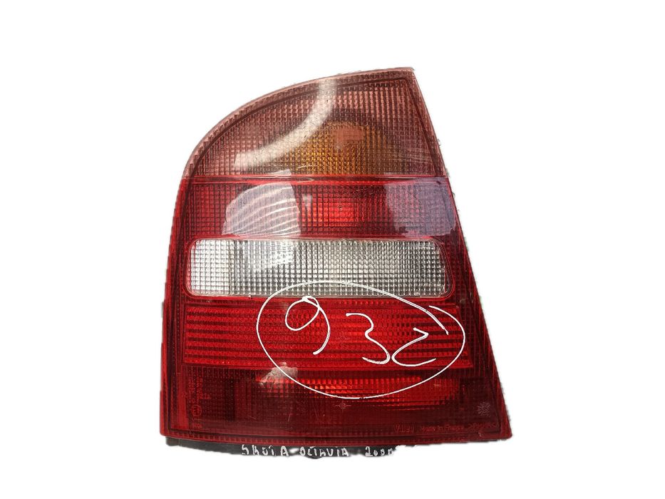 Farolim esquerdo SKODA Octavia I Hatchback (1U2)