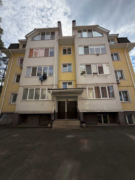 ТЕРМІНОВО! 3к дворівнева квартира з ремонтом біля Центрального парку