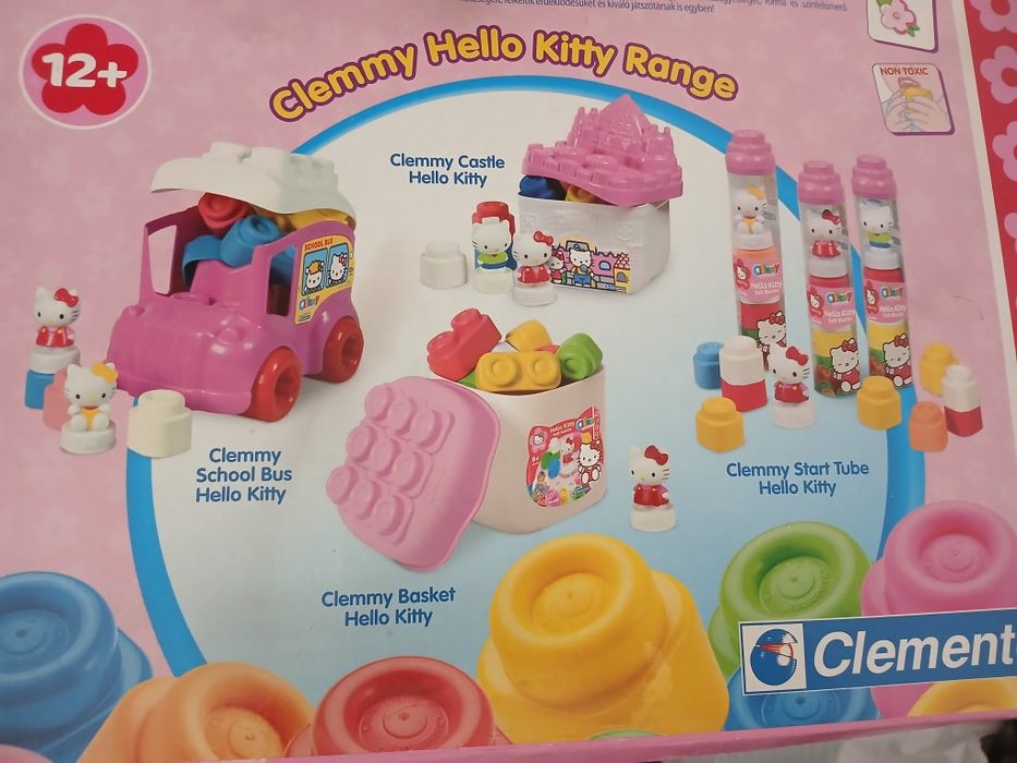 Mesa de atividade, com lego