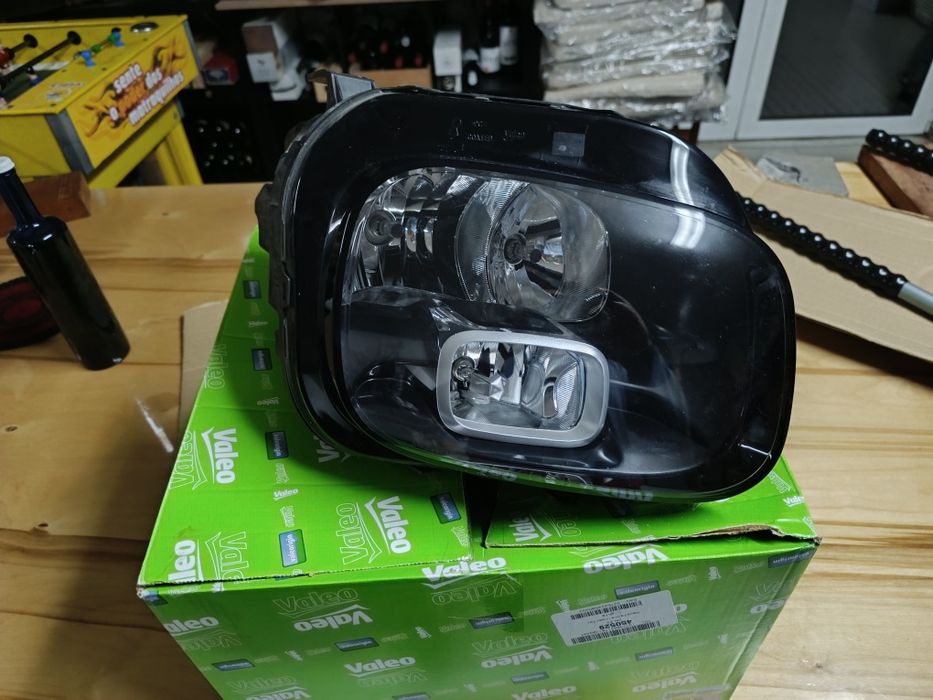 Farol óptica citroen c3 airctoss lado direito