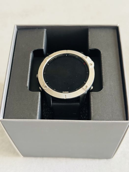 Premium Multisport GPS Watch FENIX 6