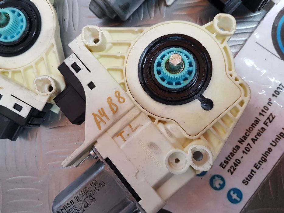 Motor do elevador da porta Audi a4 B8 2008-2013